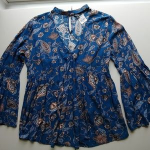 A.N.A  Choker Collar Bell Sleeve Blouse!!